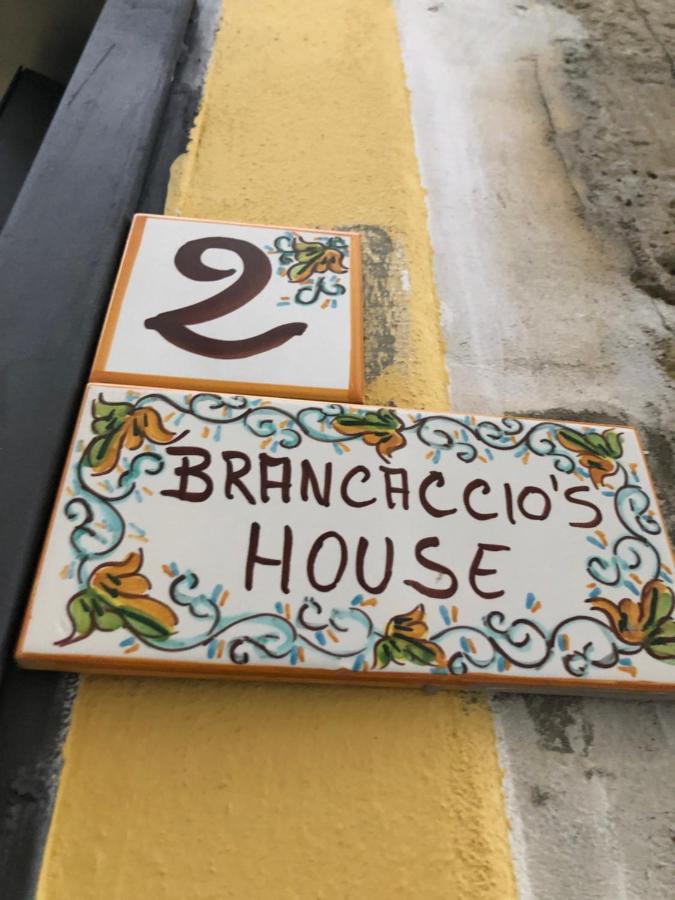 Brancaccio'S House Hotel Nápoles Exterior foto